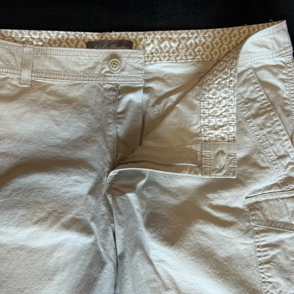 Eddie Bauer cargo shorts size 18 - Picture 6 of 10